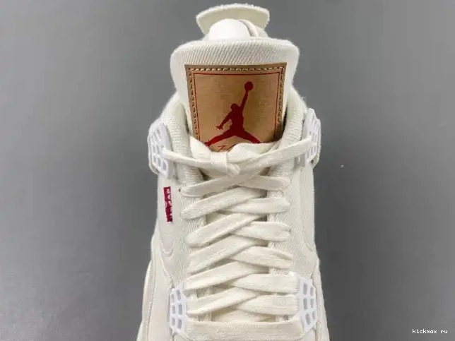 Cheap MAX 'White' Levi's AO2571-100 Air x 4 Jordan 0405